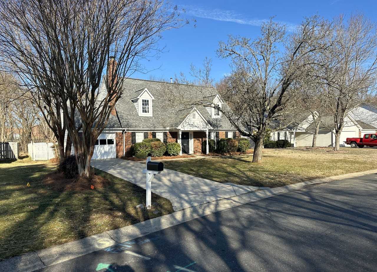 12115 Landing Green Dr - Photo 3 of 46