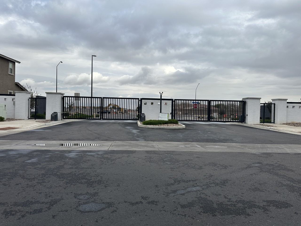 2517 E Pelican Dr - Photo 7 of 47