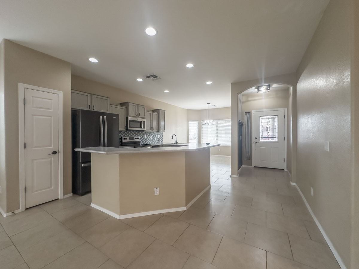 12822 W Modesto Dr - Photo 2 of 21