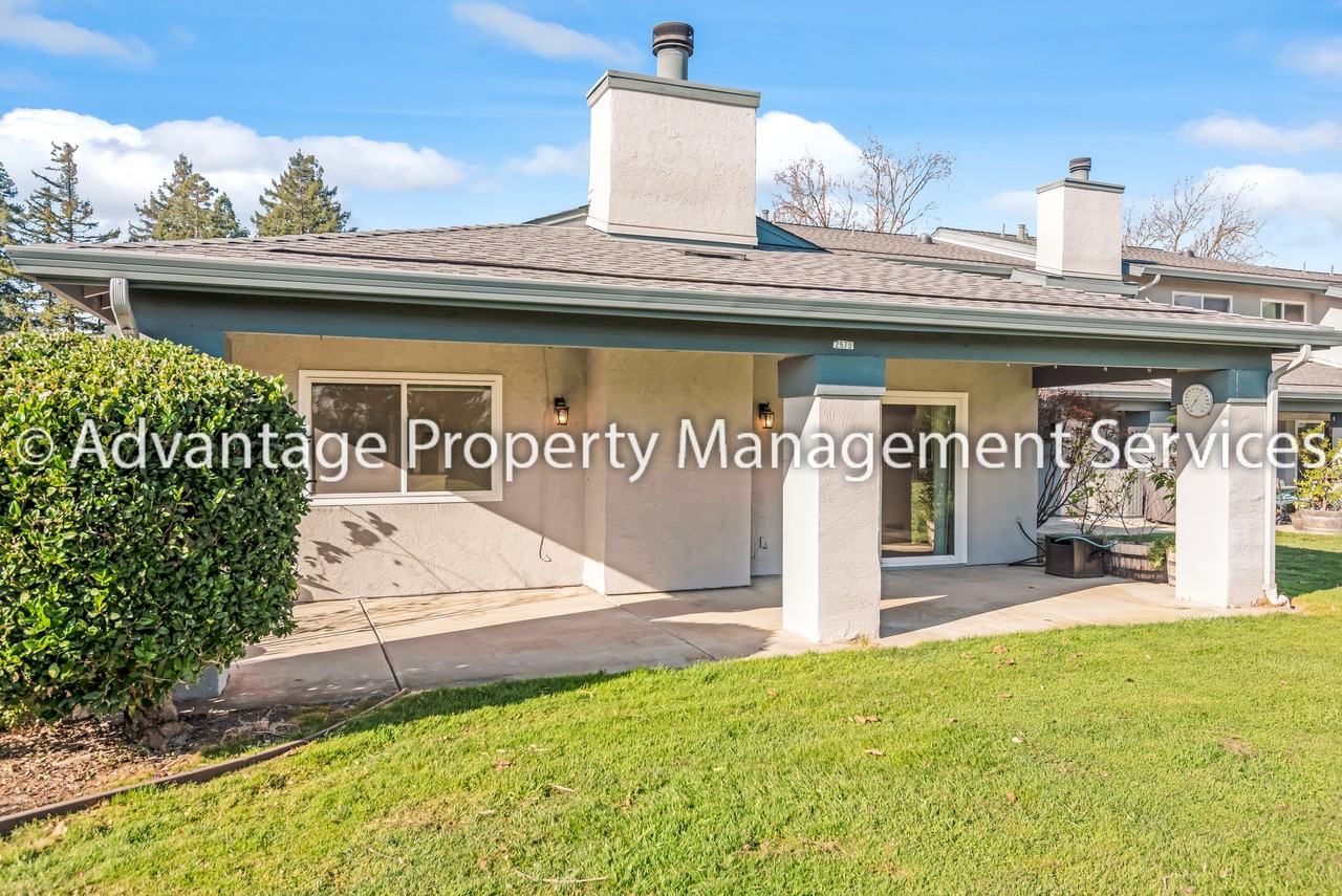 2579 Marsh Dr - Photo 5 of 19