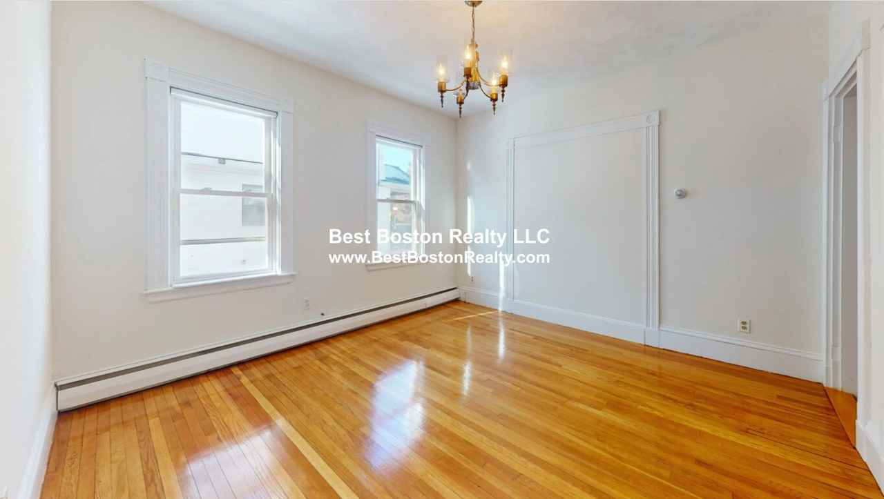 5 Aldie St #1 - Photo 4 of 10