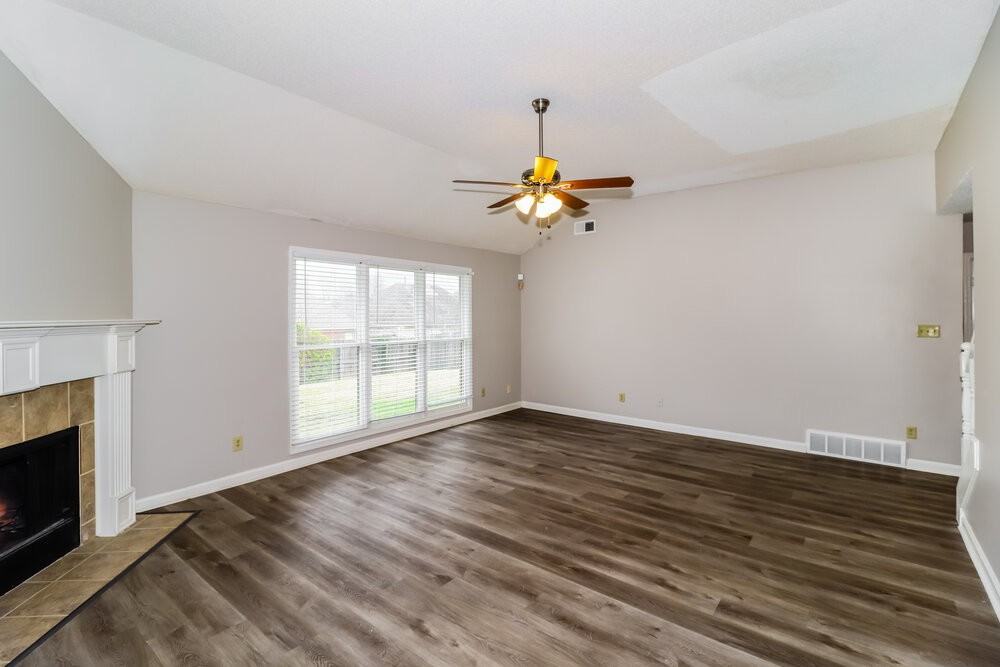 10208 Woodland Hills Dr - Photo 6 of 17
