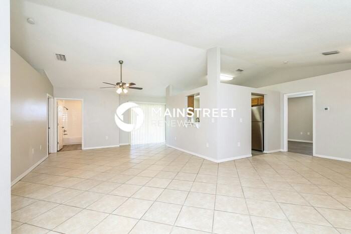 1136 Lavaur Ct - Photo 3 of 16