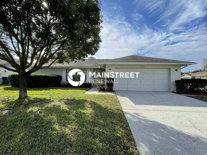 3214 Oakwood Pl - Photo 3 of 17