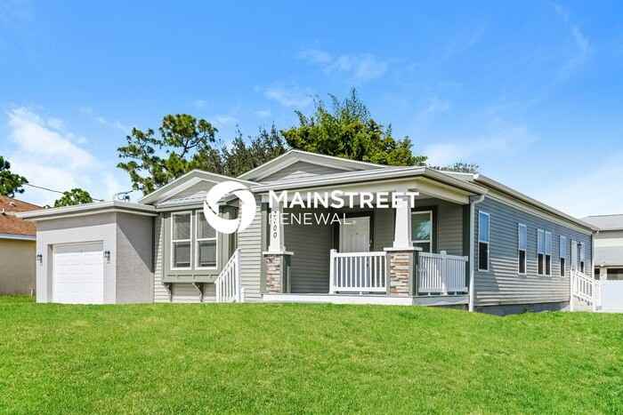 3700 9th St W - Photo 2 of 16