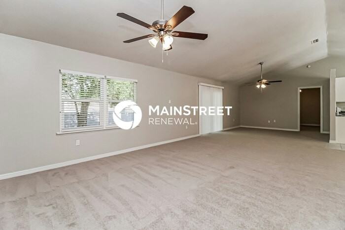 662 Mosquero Ave - Photo 3 of 16