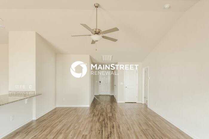 409 Brisk Dr - Photo 3 of 16