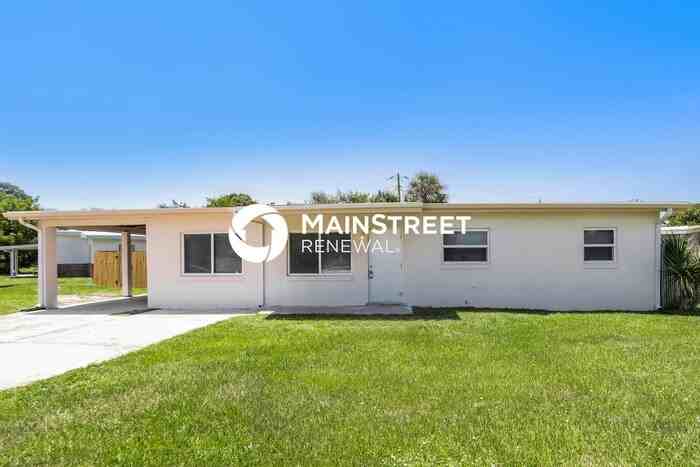 1252 Ridgewood Dr - Photo 3 of 15