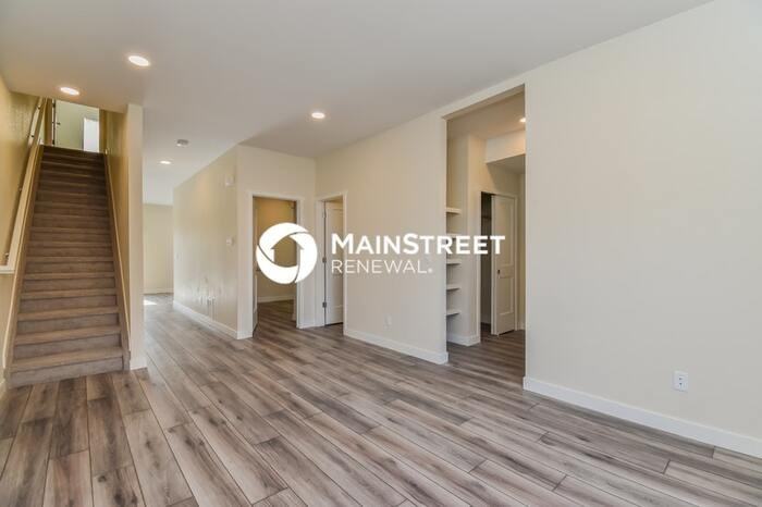 870 Promontory Rock Grv - Photo 3 of 19