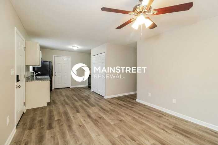 2023 Pine Bluff St - Photo 3 of 16