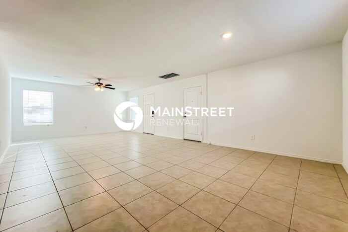 2973 Wallace Wells Ct - Photo 3 of 17