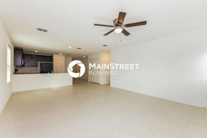 5815 Bristle Leaf Dr - Photo 3 of 14