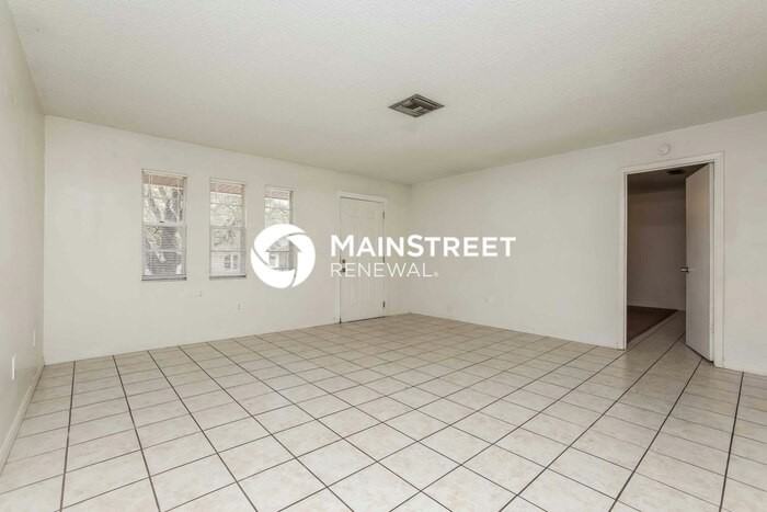 865 S Lake Rd - Photo 3 of 16