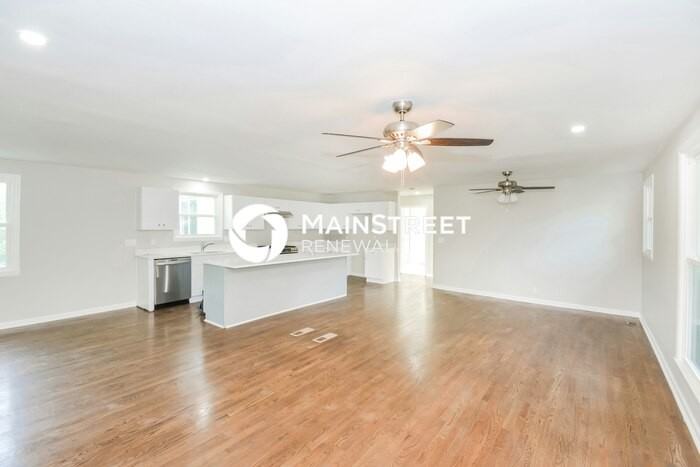 415 Wilclay Dr - Photo 3 of 15