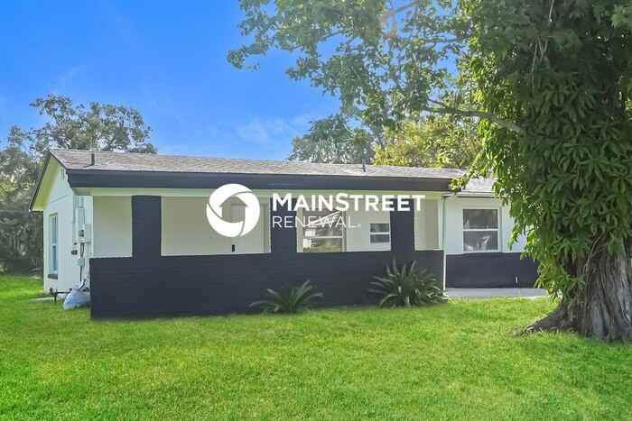 1621 Ravenall Ave - Photo 3 of 16