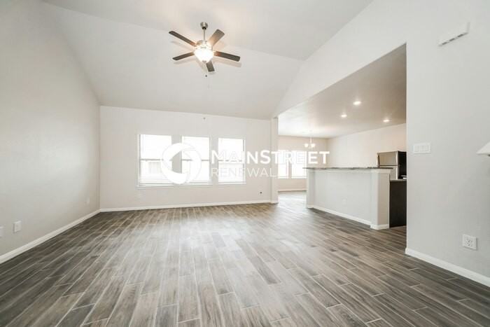 2221 Cedar Valley Dr - Photo 3 of 17