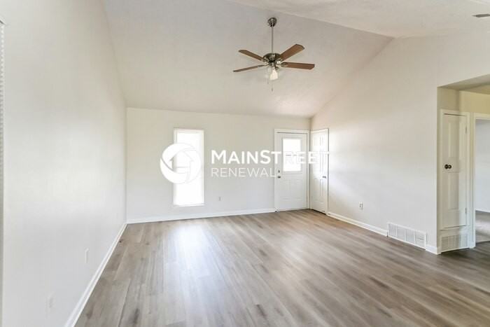 6712 Magnolia Dr - Photo 3 of 16