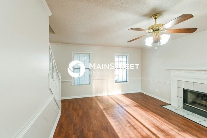 5486 Harvey Pointe Ln - Photo 3 of 17