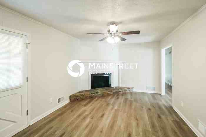 1740 Amberbrook Ct Sw - Photo 2 of 17