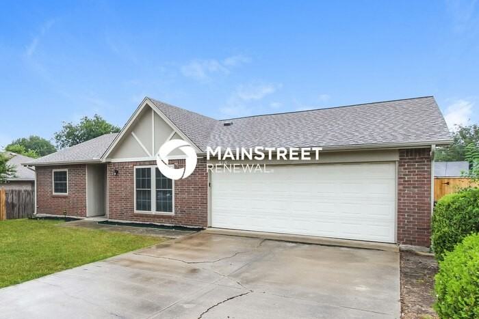 818 Brookhaven Dr - Photo 3 of 16