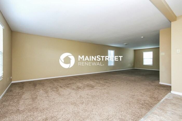325 Long Bow St - Photo 2 of 15