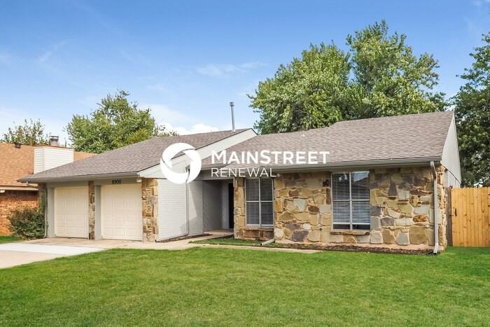 8900 N Mcmillan Ave - Photo 3 of 16