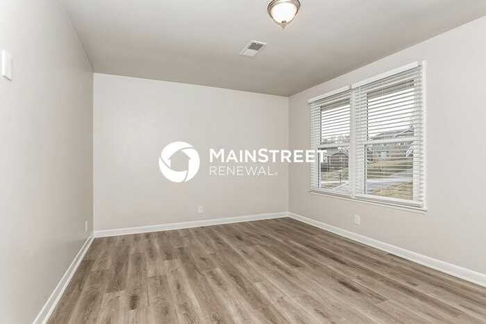 4150 Farmview Dr - Photo 2 of 17