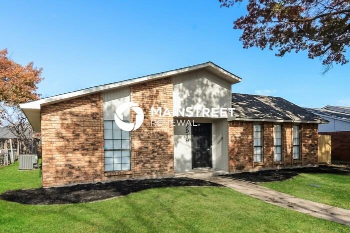 2919 Villa Sur Trl - Photo 3 of 16