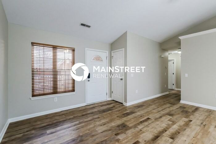 13236 Sunnybrook Dr - Photo 3 of 16