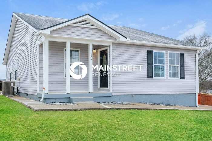 455 Kinsey Blvd - Photo 3 of 15