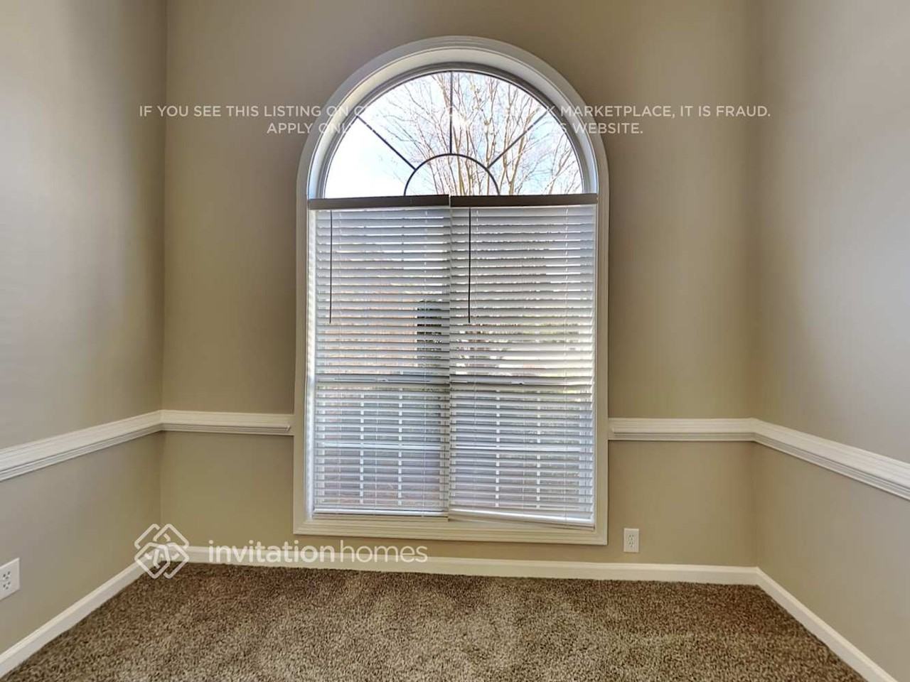 1127 Chateau Ter - Photo 6 of 21