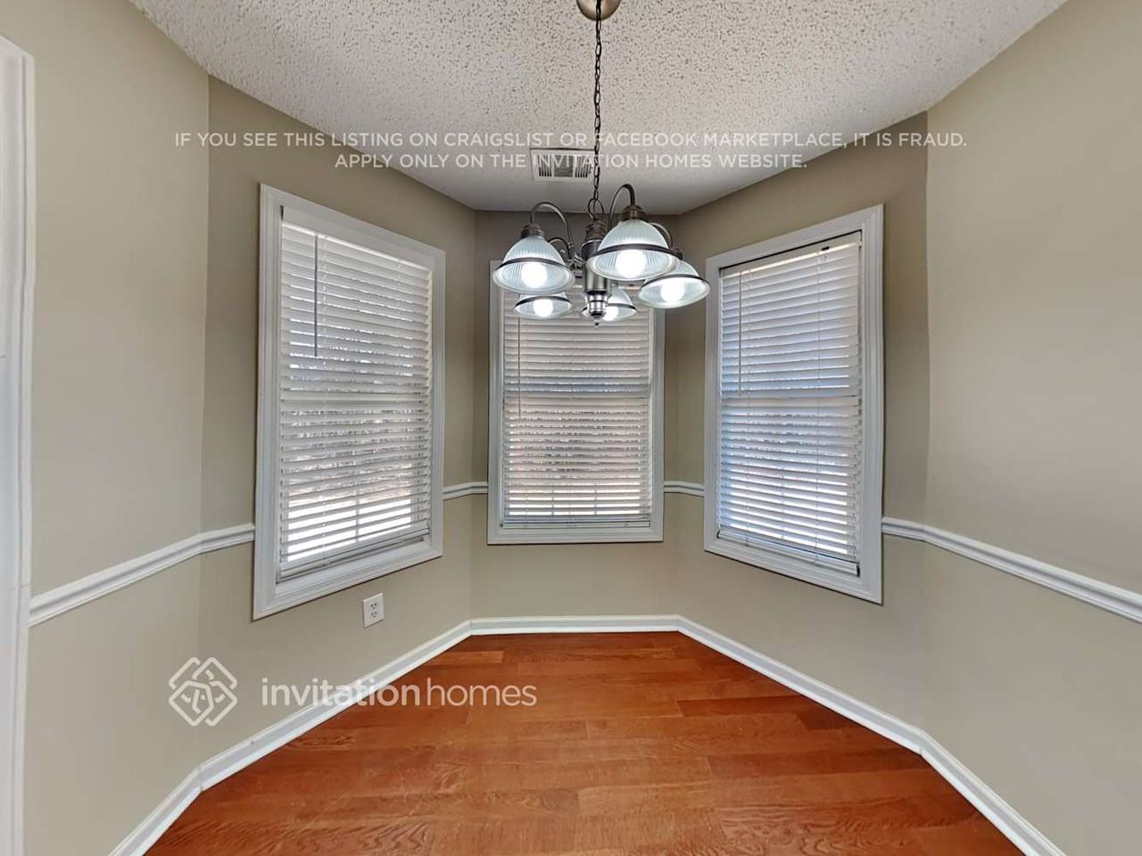 1127 Chateau Ter - Photo 7 of 21