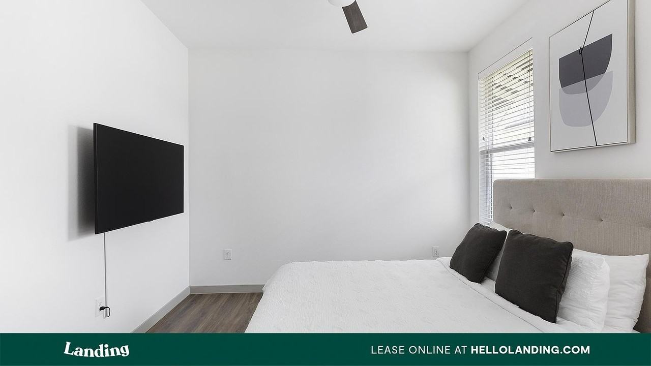 8220 Horseman Rd - Photo 7 of 50