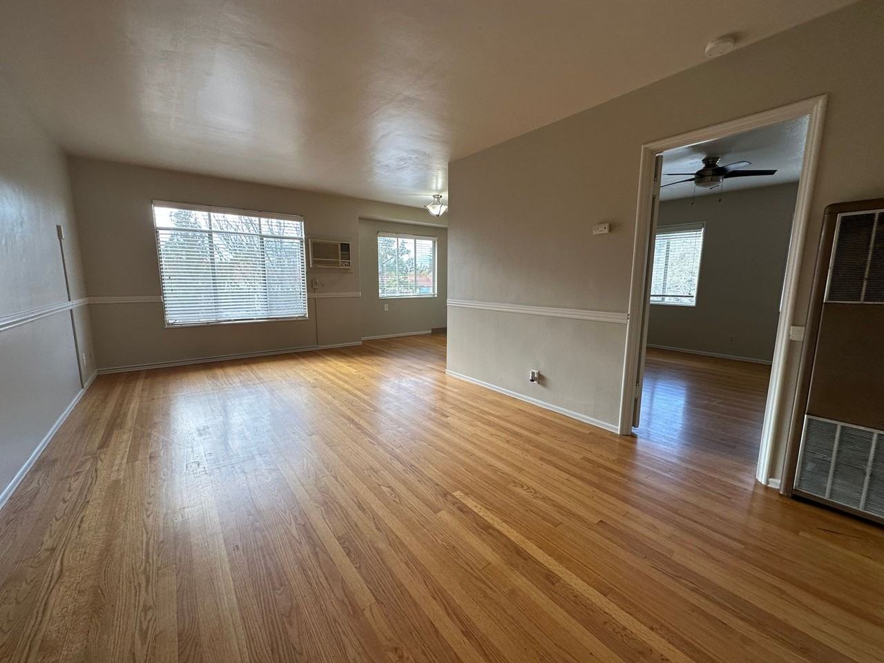 Carlson Drive (5488, 5492) - Photo 4 of 8