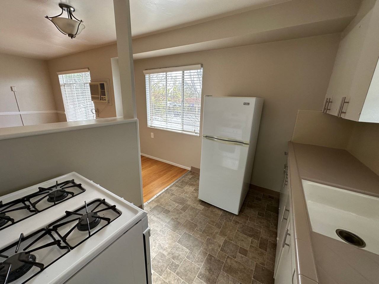 Carlson Drive (5488, 5492) - Photo 2 of 8