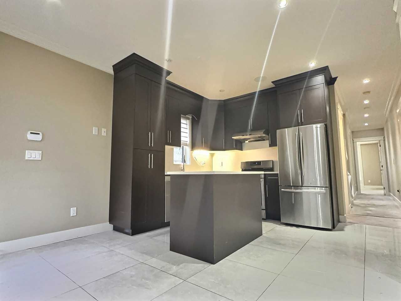 10420 Sealord Pl - Photo 2 of 7