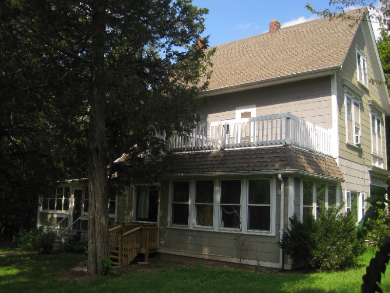 106 W Spring Dr #A - Photo 3 of 40