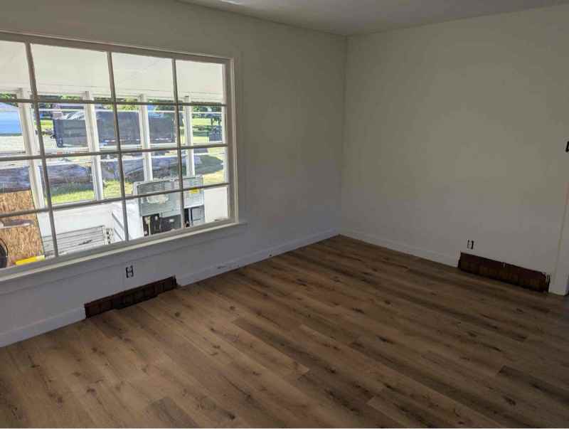 125 E Park St - Photo 7 of 33