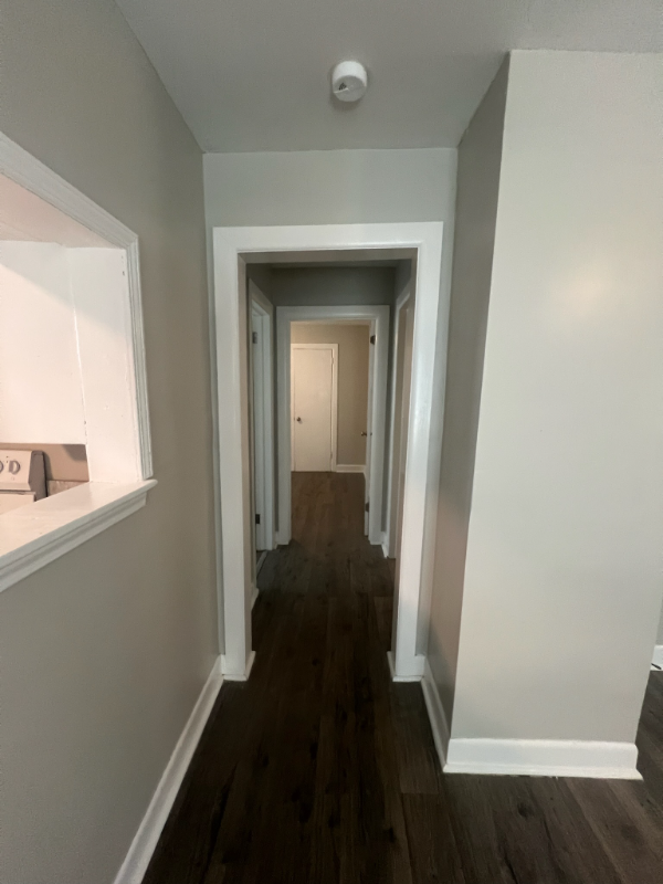 2101 Montclair Dr #3 - Photo 4 of 7