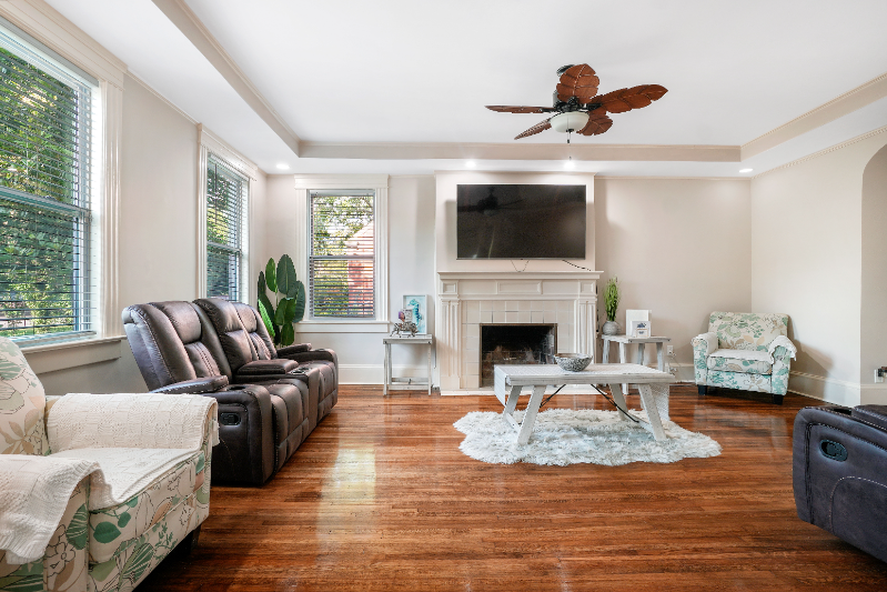 146 E Fairview Ave - Photo 2 of 20