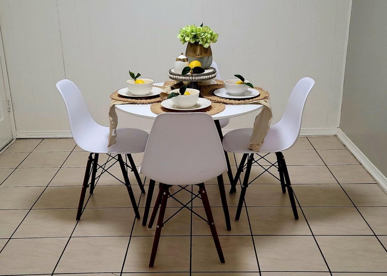 825 Eagle Dr - Photo 3 of 34