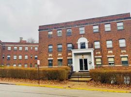 featured image of 3336 Brownsville Rd