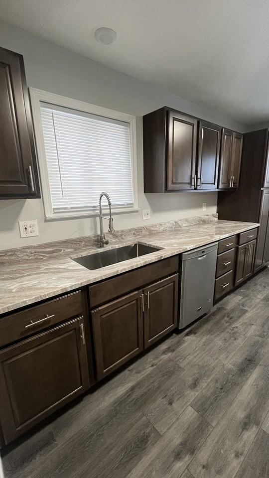 6889 Paige Avenue - Photo 4 of 9