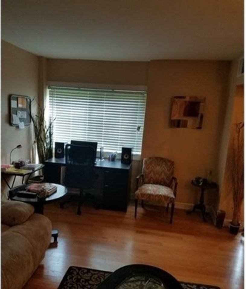 6305 Hil Mar Dr - Photo 4 of 14