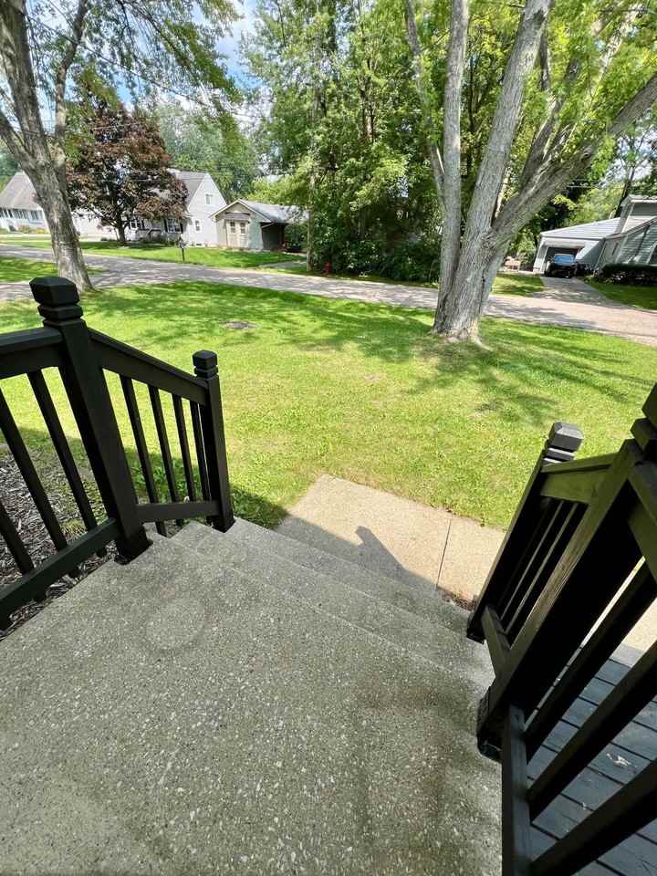 1945 Adelpha Ave #1945DUPLEX - Photo 3 of 28