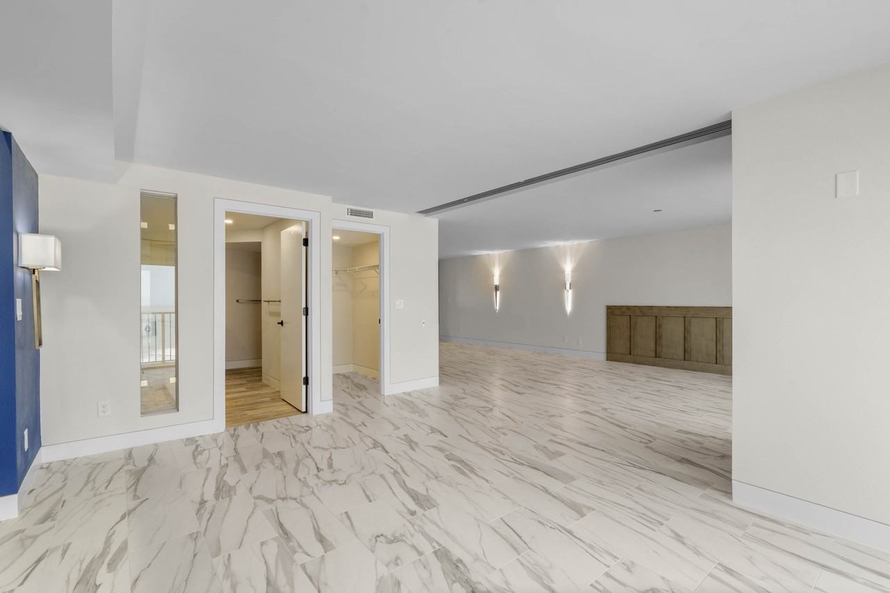 830 N Atlantic Ave - Photo 3 of 12
