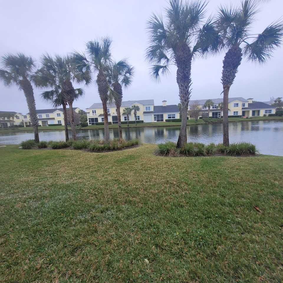 1701 Mariner Bay Blvd #1701 - Photo 5 of 18