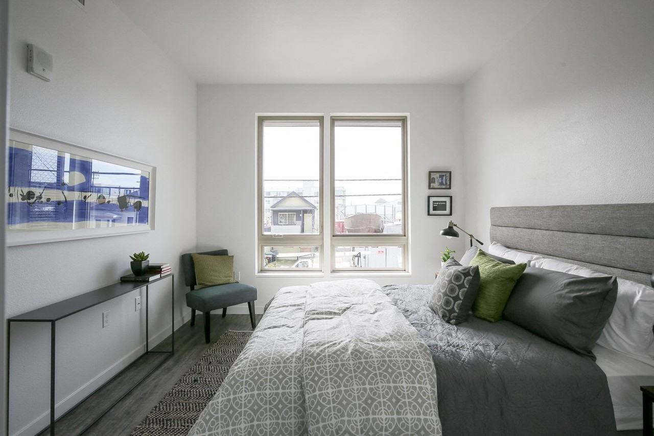 3030 Chapman - PE Gallot - Photo 6 of 19