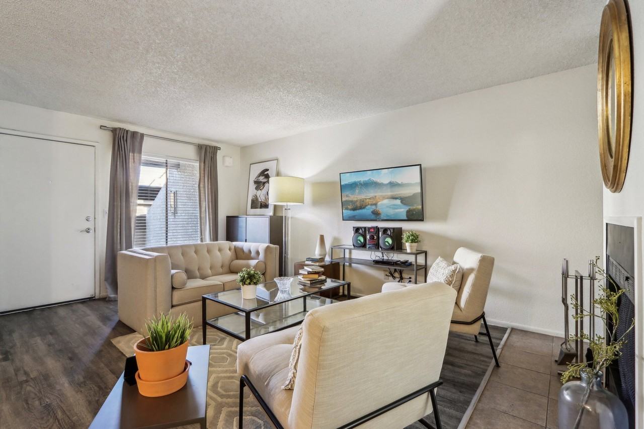 Del Coronado - Photo 3 of 47