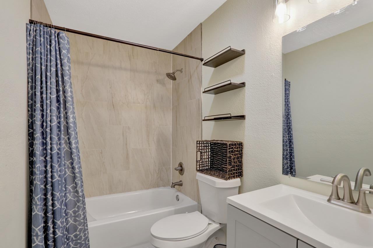 Gaither St - Photo 4 of 14